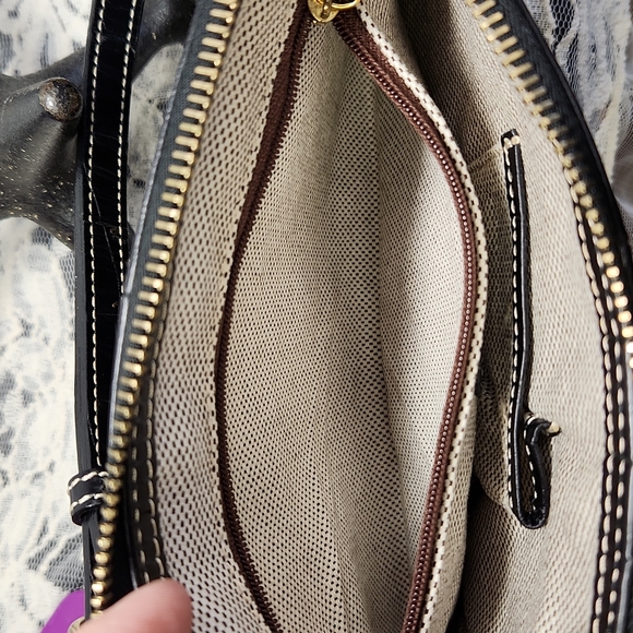 Dooney and  Bourke Croco Embossed Black Shoulder Strap Purse - Picture 11 of 15